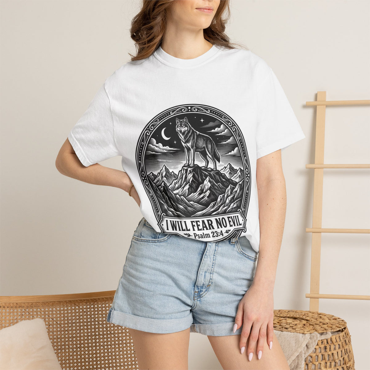 Psalm 23:4 'I Will Fear No Evil' Wolf T-Shirt
